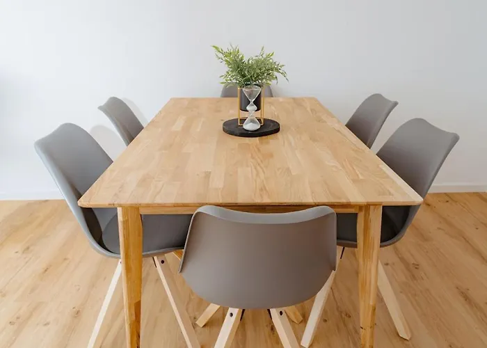 Schoene, Zentral Gelegene &renovierte In Nr 公寓